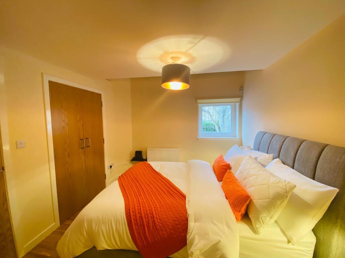 2 Bed 2 Bath With Private Parking Apartment Edinburgh Luaran gambar