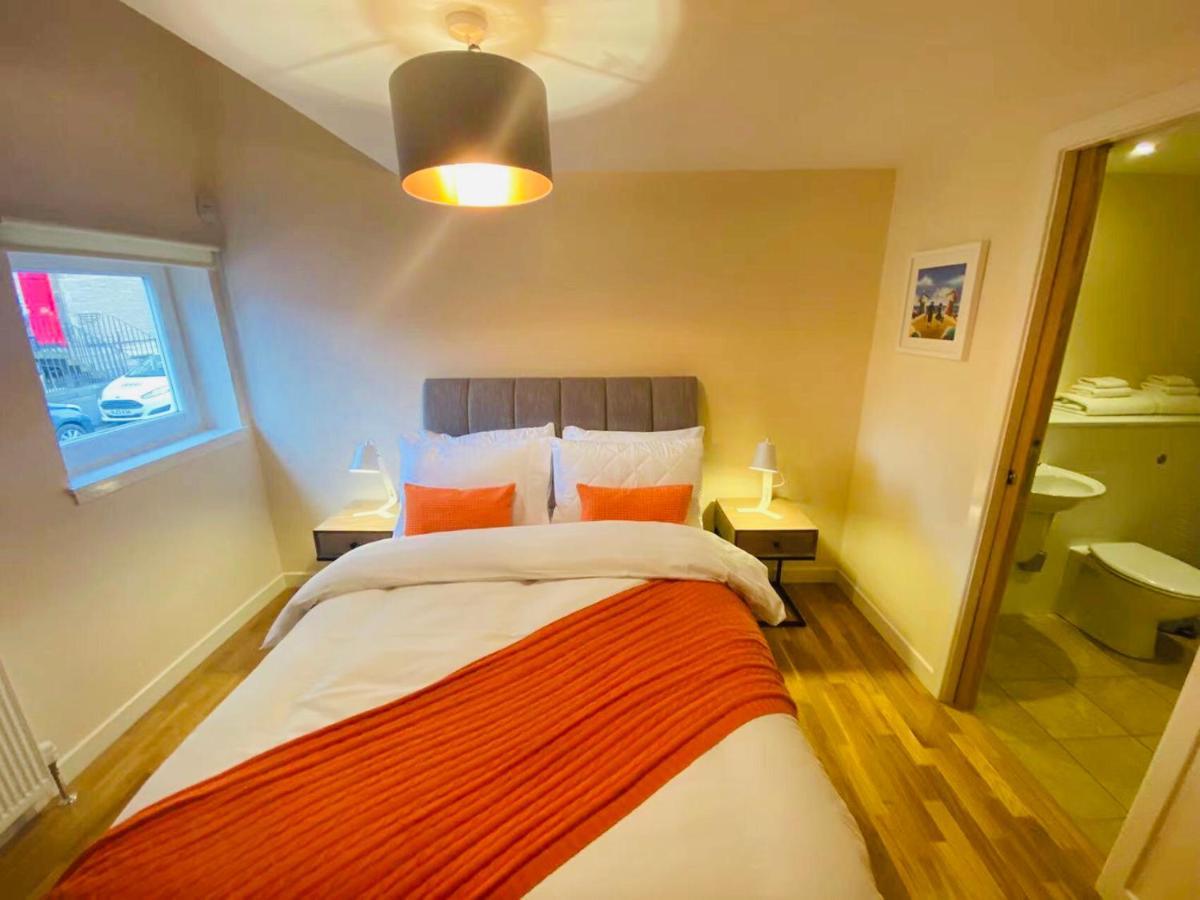 2 Bed 2 Bath With Private Parking Apartment Edinburgh Luaran gambar