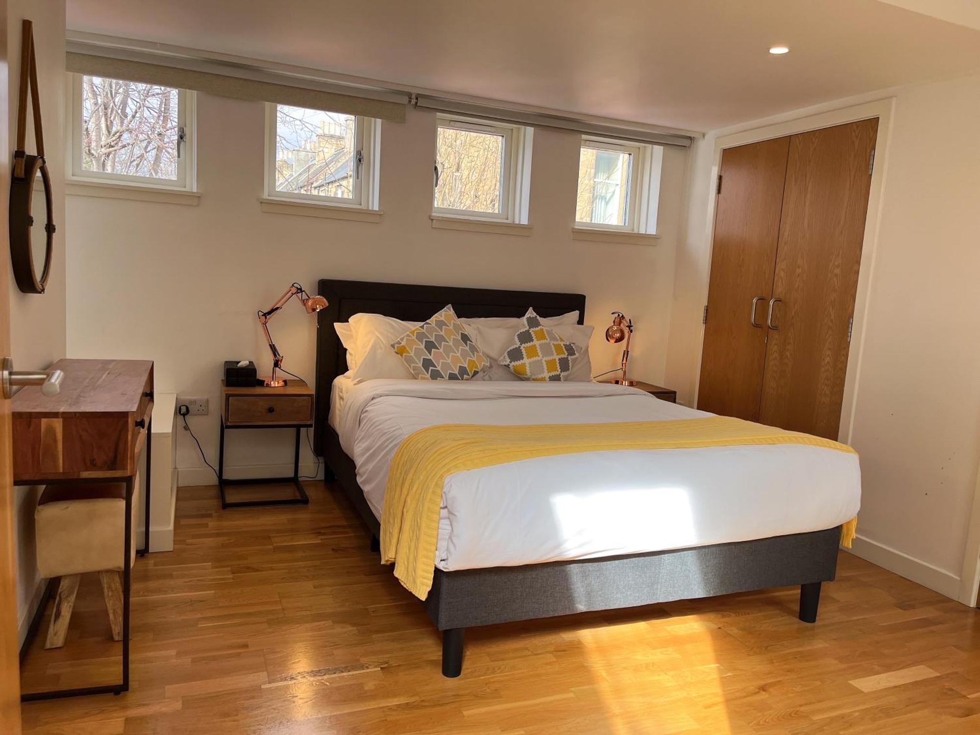 2 Bed 2 Bath With Private Parking Apartment Edinburgh Luaran gambar