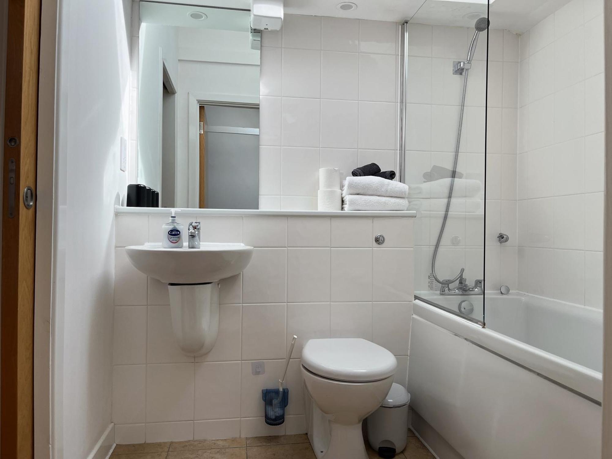 2 Bed 2 Bath With Private Parking Apartment Edinburgh Luaran gambar